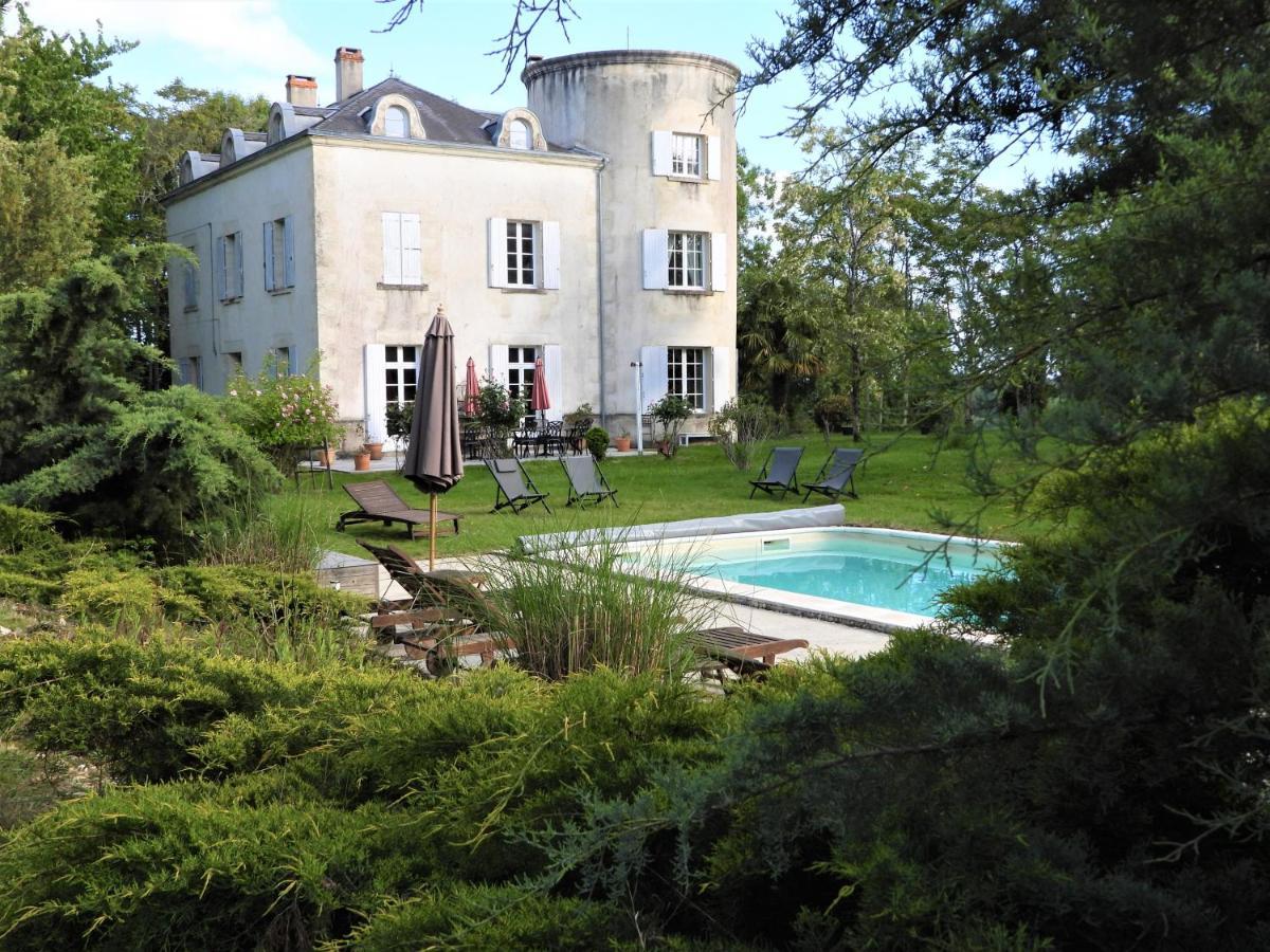 Chateau De La Comtesse Saint-Martin-Petit Εξωτερικό φωτογραφία