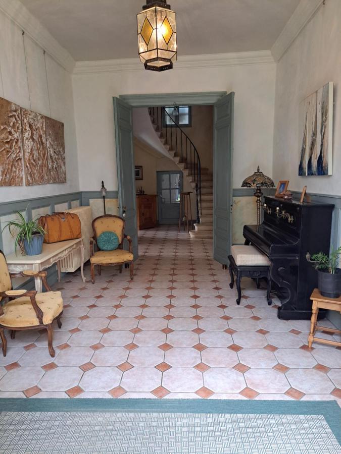 Chateau De La Comtesse Saint-Martin-Petit Εξωτερικό φωτογραφία